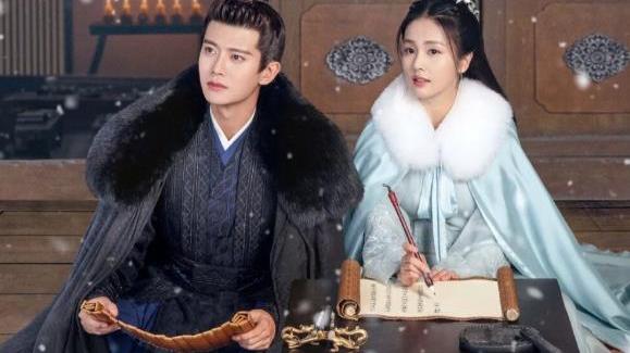 李沁|李沁《请君》刚杀青，网传其下部剧已定，男主被称作古装天花板？