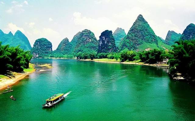 草原|盘点中国最美的5大峰林，立体的风景画，哪一个最让你心动?