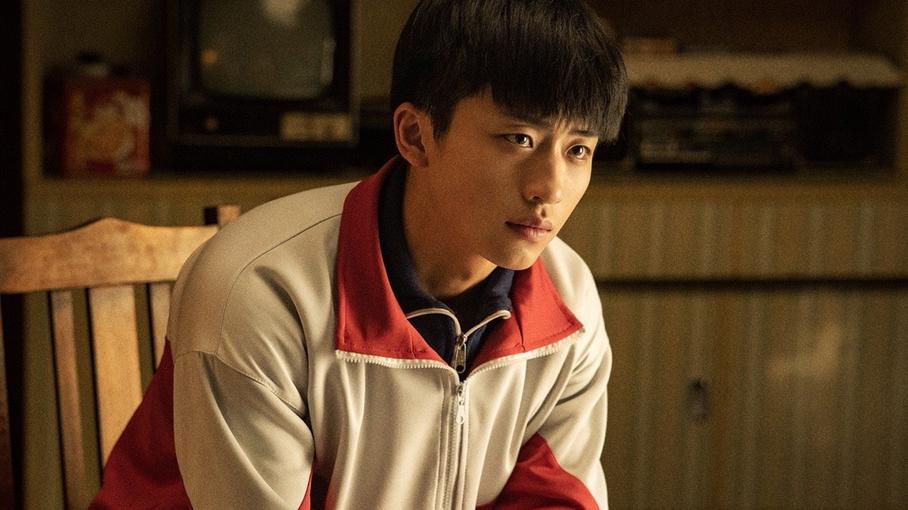 周秉昆|《人世间》周秉昆与洛士宾干仗  一个死一个坐牢