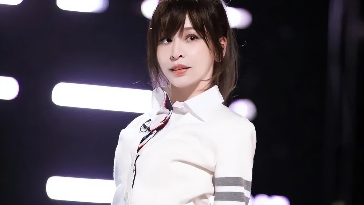 迪丽热巴|小八卦，吴签，迪丽热巴，王心凌，林更新，郭敬明