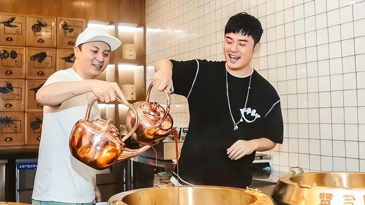 逃税|两天爆出6个瓜，偷逃税被罚1亿、隐私被拍卖、家暴，个个都是大瓜