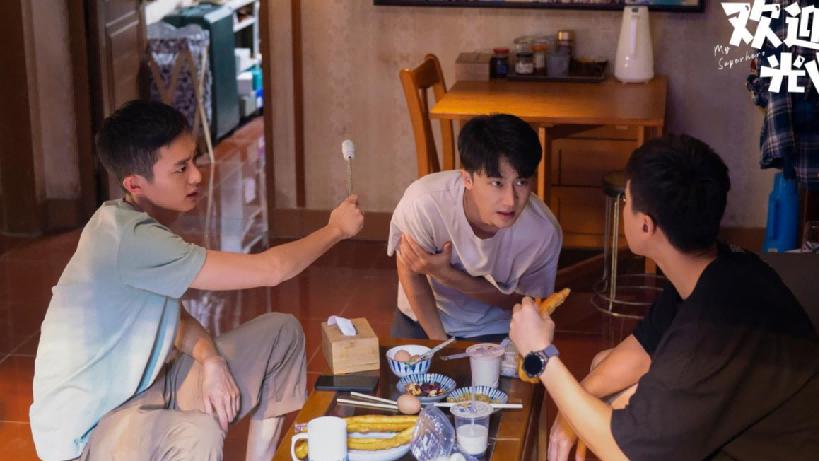 滤镜|开播就拿下热度榜第三，剧情节奏快，滤镜是亮点，4位配角才惊艳