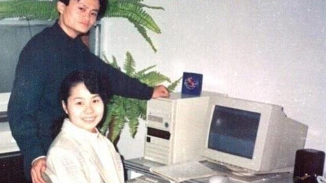 阿里巴巴|马云妻子照片被扒出，气质不输“奶茶妹妹”，难怪马云如此专一