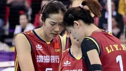 凯文·乐福|恭喜蔡斌、中国女排！江苏女排涌出一天才少女，可打主攻、接应！