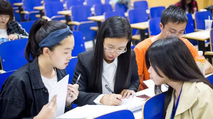 求职|“我是谷爱凌的朋友”，00后的简历过分了，HR却不知道该如何反驳