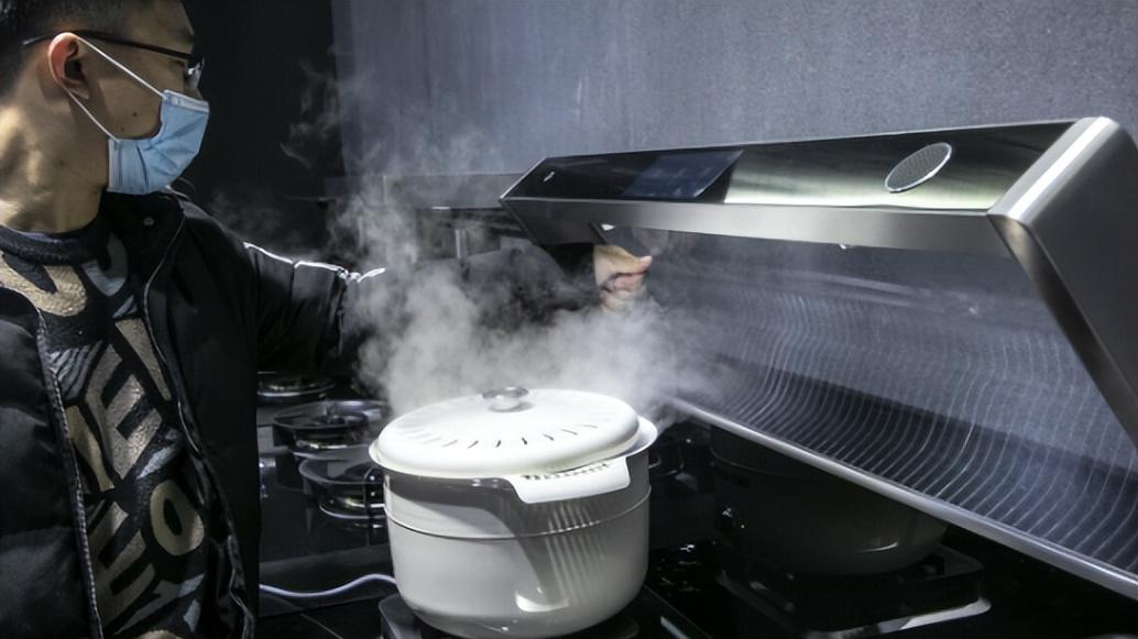 为什么越来越多的人不喜欢油烟机？看完这篇你就明白了