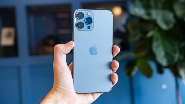 充电宝|这3款手机被称为长续航手机的王者，出门再也不用带充电宝