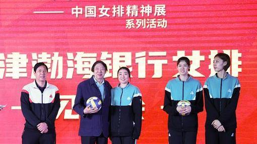 |61岁生日快乐！王宝泉“喜提”一场庆生仪式，未来或执教中国女排