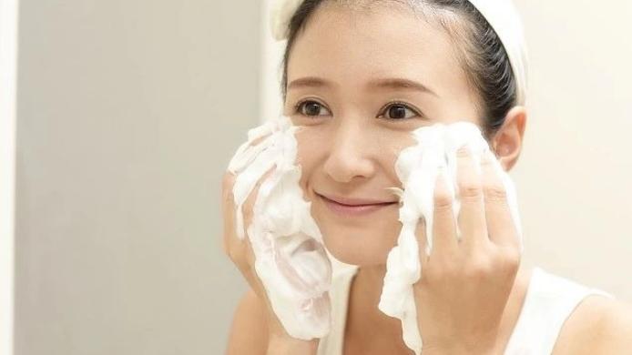 卸妆 卸妆需要注意什么呢