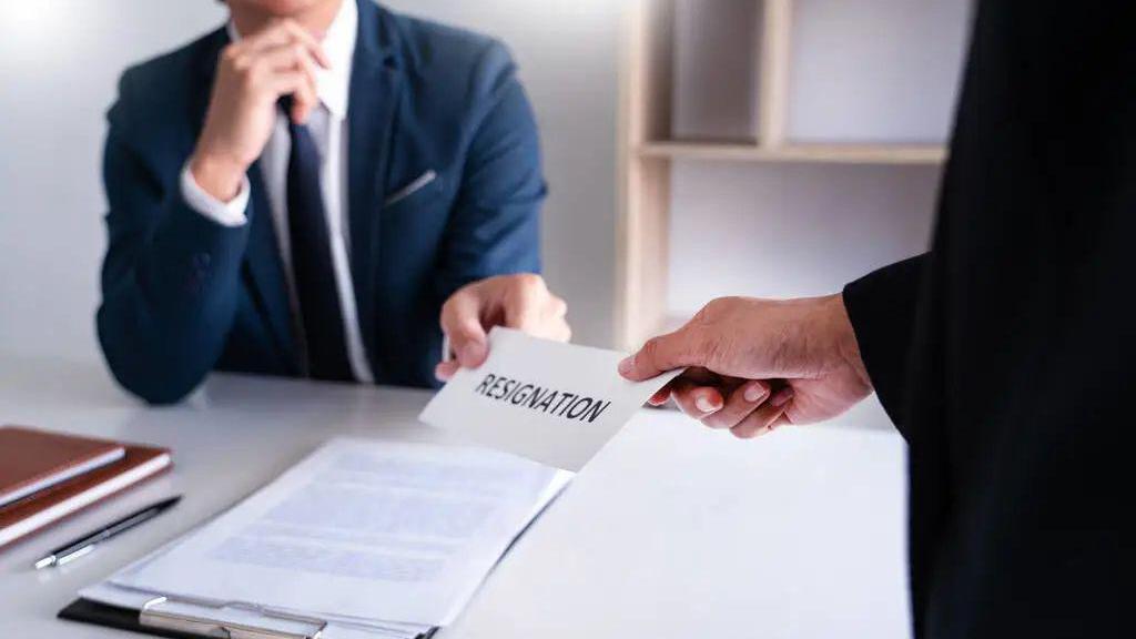 招聘|女下属业绩倒数第二，她辞职我很兴奋，结果老板不同意还批评了我