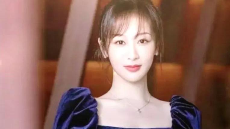 杨紫|杨紫与前男友秦俊杰同时发声，终于不再沉默了