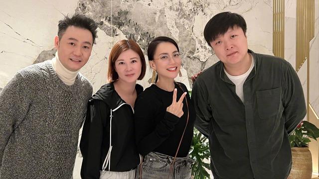 浪姐3|霍汶希发动态，《浪姐3》导师团疑曝光，另3人更适合音乐总监