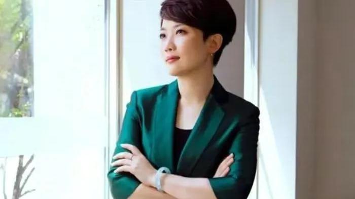 王端端|央视美女王端端，何年嫁人脱孤单