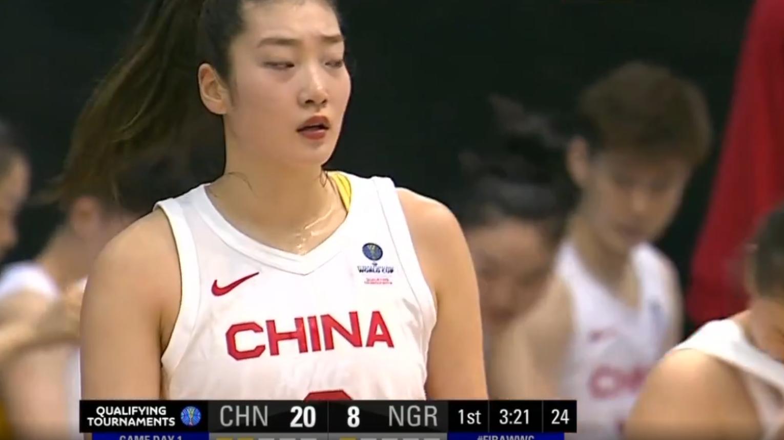尼日利亚队|大胜14分！女篮击败世界杯8强，双李合砍38分，对手锋线遭遇完爆