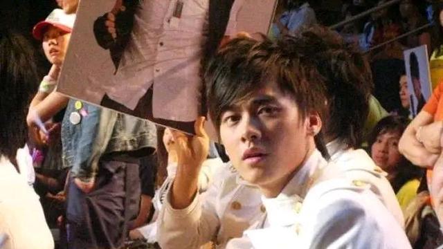 经典|李易峰回应内娱选秀段位榜，不同意，加油好男儿