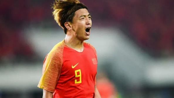 杨旭|意外！国足功勋锋霸自曝曾被德甲球队相中，直接开价200万欧元
