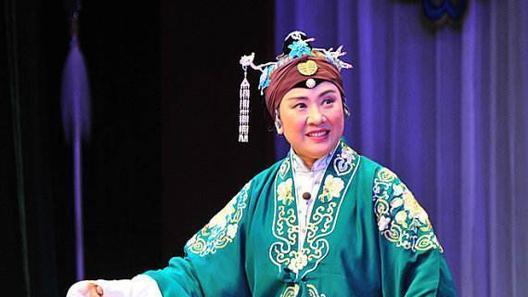 京剧|有人说京剧演员高玉倩在《红灯记》中“李奶奶”开大嗓青衣先河