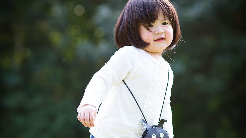 如何给孩子拍出天真无邪的照片，这几招教你轻松搞定拍摄！