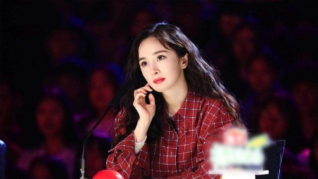 杨幂|杨幂出道即是巅峰，被黑无数次但从未陨落，这个女人心很大