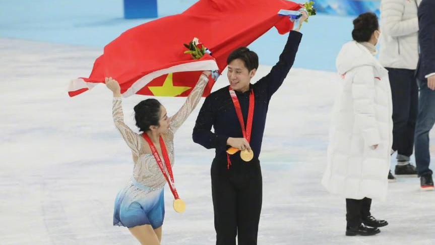 韩聪|亚洲独苗！奖牌榜前10一抹红，中国9金比日韩相加还多，太骄傲