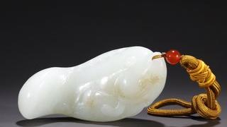 和田玉籽料|旧藏·和田玉籽料年年有余把件