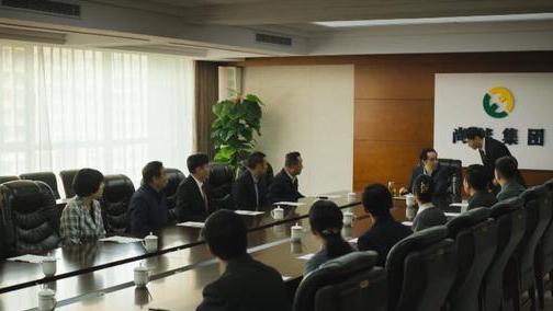 周秉义|人世间：姚立松出轨，董卫红的视而不见，戳穿了豪门婚姻的冷漠