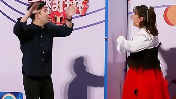 王牌对王牌|《王牌》迎来收官季，千篇一律的游戏模板审美疲劳，提词器太明显