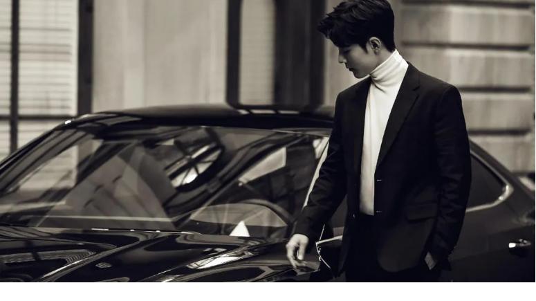 肖战|神转折！肖战因两部“剧”结缘品牌！从赠品变爆品，尽展金手指！