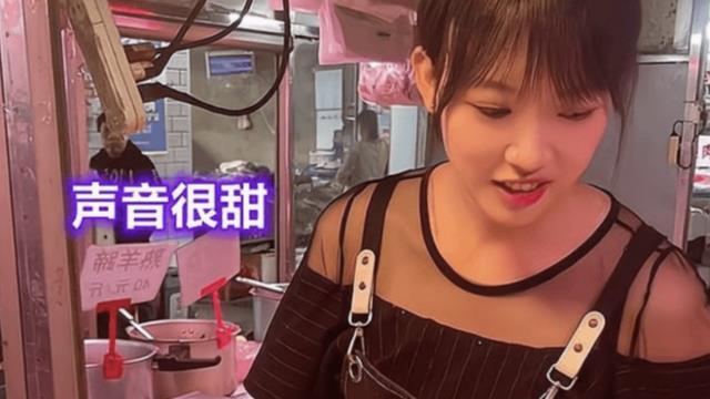 护士|28岁广西美女郭柳玲：替父亲卖羊肉，爆红后年入50万，凭啥？