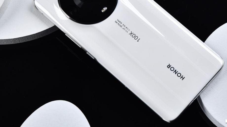 电池|暑假出行拍照必备，这三款手机值得考虑，照片质感瞬间翻倍