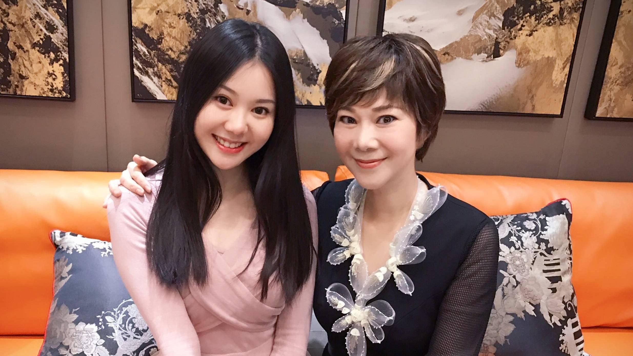 曹燕华|曾经的国乒一姐烟酒不离身，17岁暂获世界冠军，曾与施之皓谈恋爱