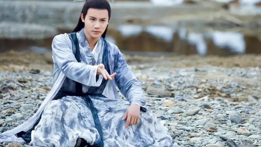 三千鸦杀|合格的仙侠剧《三千鸦杀》，甜与虐搭配出现，让人一看便停不下来