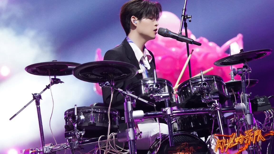 闪光的乐队|《闪光的乐队》六公：2队输在选曲，1队输在失误，只有1队意难平