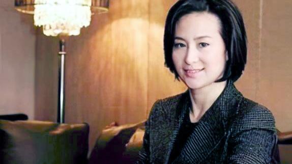 何超贤|赌王遗产争夺案：何超贤在赌梁安琪，为什么要这么做呢？