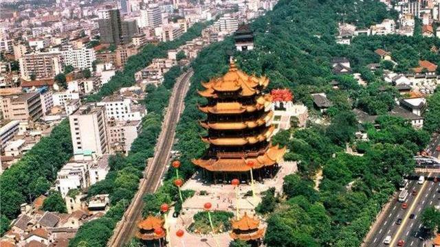 黄鹤楼|英国游客到武汉“黄鹤楼”游玩，提出疑问：一座楼，有什么意义？
