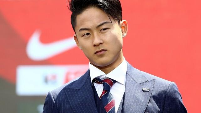 梅西|4-3大逆转+绝杀！韩国梅西终于爆发，离开巴萨后成伤仲永