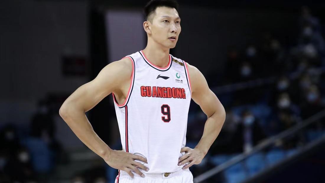 广东男篮|黑色五分钟！广东最后一轮现惊魂时刻，杜锋面色铁青，春江神预言