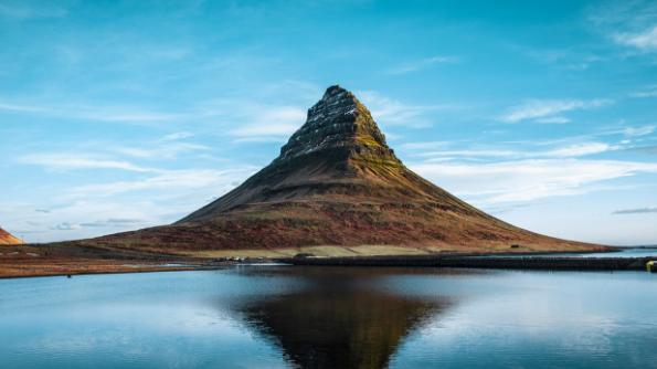 欧洲旅游|到了冰岛能看到的风景区，看着梦幻般的景色，让人已经喜欢上了