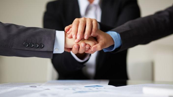 淘宝|刘强东这是要隐退？事情没那么简单，法律解析CEO背后的关系网