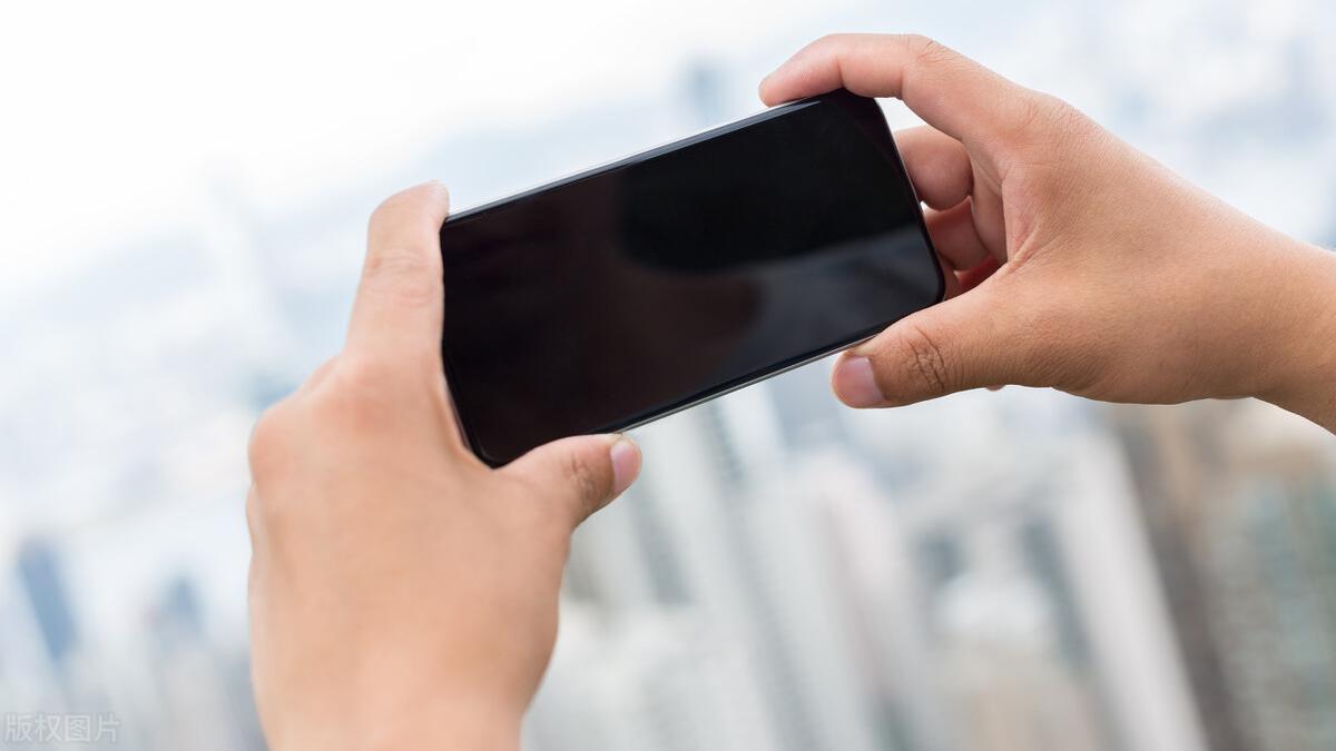 苹果|手机卡顿不流畅？别急着换手机，打开这个设置，用多久都不会卡