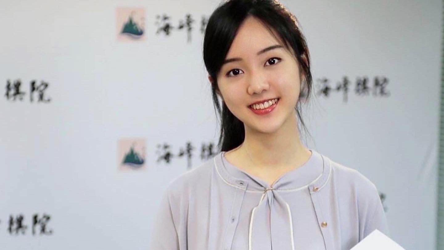 恩戈洛·坎特|柯洁盛赞俞俐均：很漂亮很可爱，很聪明很用功