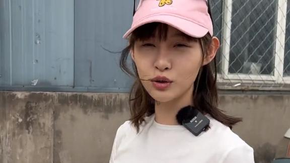 片场|千万粉网红痞幼片场拍戏，无意间暴露腰间细节，网友：穿纸尿裤？