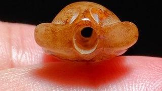 和田玉籽料|汉 和田玉籽料沁色 玉蝉 蝉纹挂件 把件