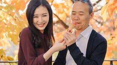 田朴珺|田朴珺健身曝光豪宅，做高难度瑜伽秀好身材，健身房超大有科技感