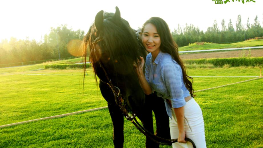 春晚|《吉祥三宝》里的小女孩，为什么春晚过后不红了？如今当妈坦言没走红不后悔，网友称