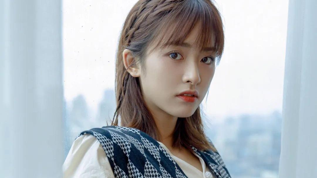 罗云熙|成毅是古偶圈里罗云熙平替，罗云熙不要的饼，下一步都会去问问他