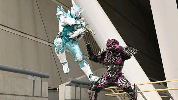 |假面骑士礼拜四：新登场的恶魔有可能是斯麦鲁，是恶魔的融合体！