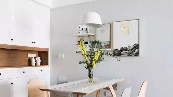 5万8穷装79㎡两居，电视墙就一张处理过的石膏板，完工意外地好看