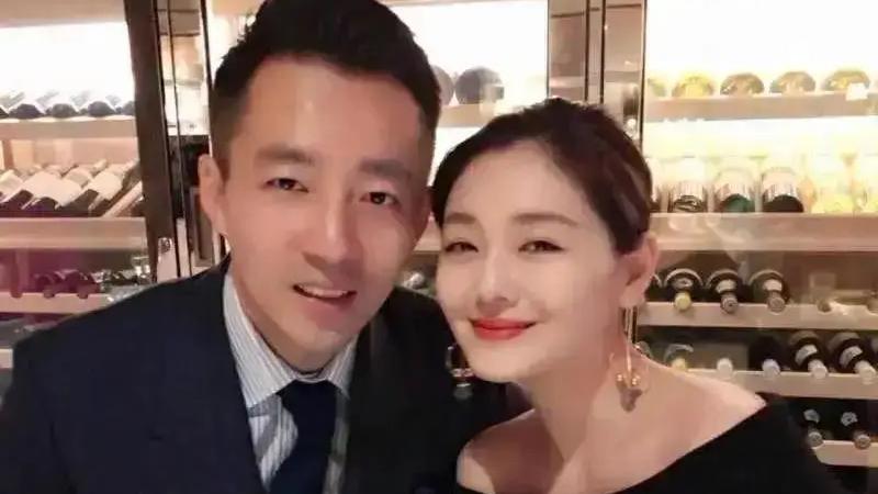 电视剧|汪小菲“实锤瓜”来了！鹿晗迪丽热巴林俊杰均受牵连，信息量好大