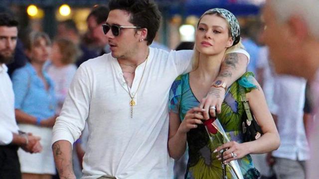 贝克汉姆|贝克汉姆大儿子与妻子度假！一路贴脸狂亲好甜蜜，女方身价上亿